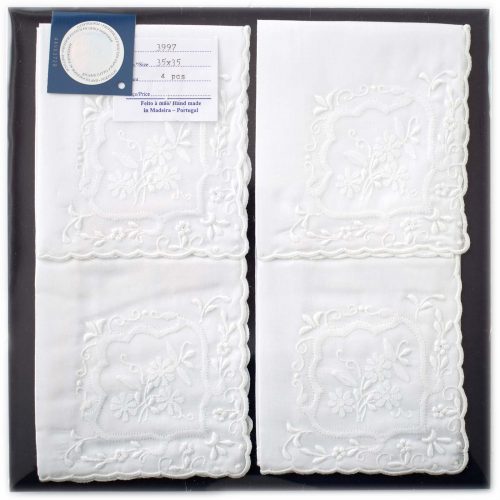 Embroidered handkerchief 3997